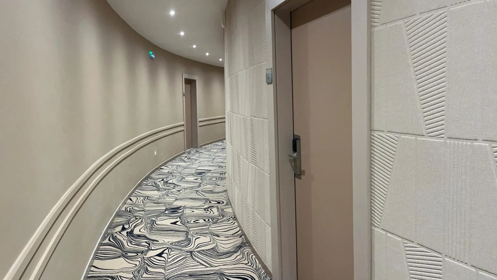 Hotel Bahia Villeneuve-Loubet 3*,  Frankrijk