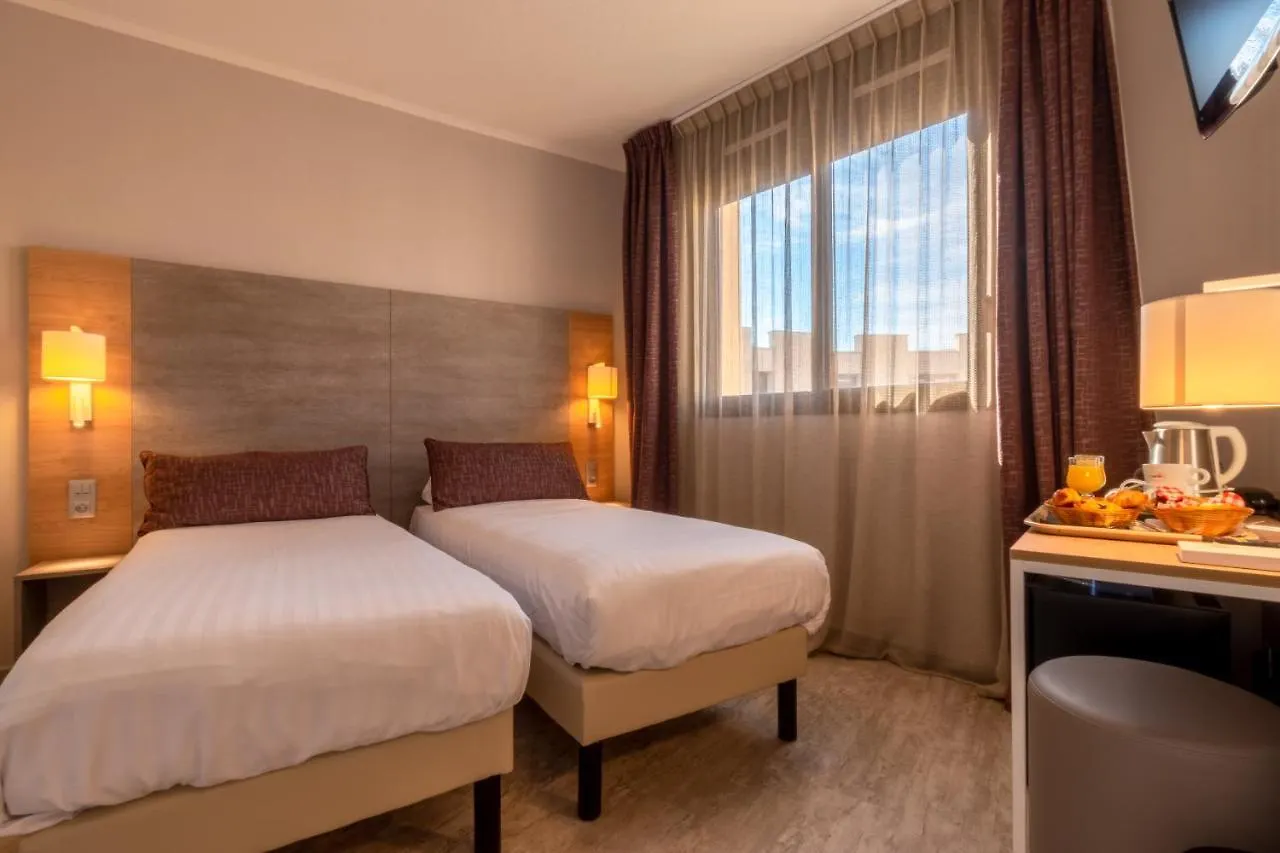 Hotel Bahia Villeneuve-Loubet 3*,  Frankrike